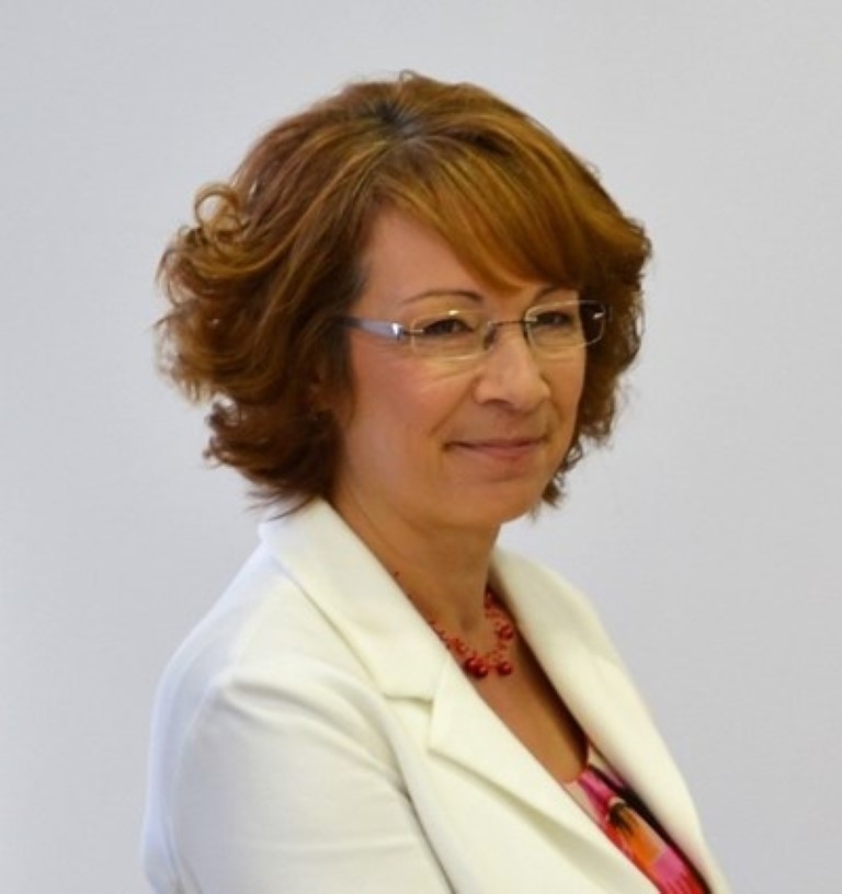 Кметът Галина Стоянова: Честит празник на народните будители!