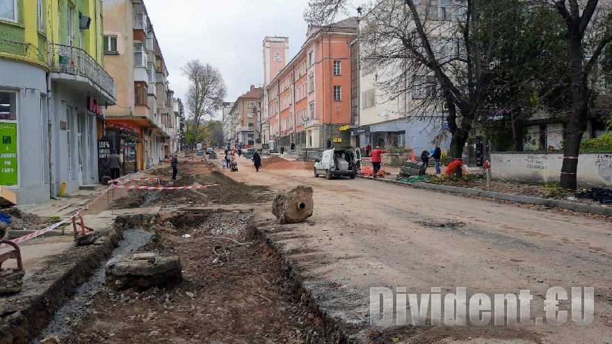 12 акта за нарушения  по ВиК ремонта е съставила Община Стара Загора