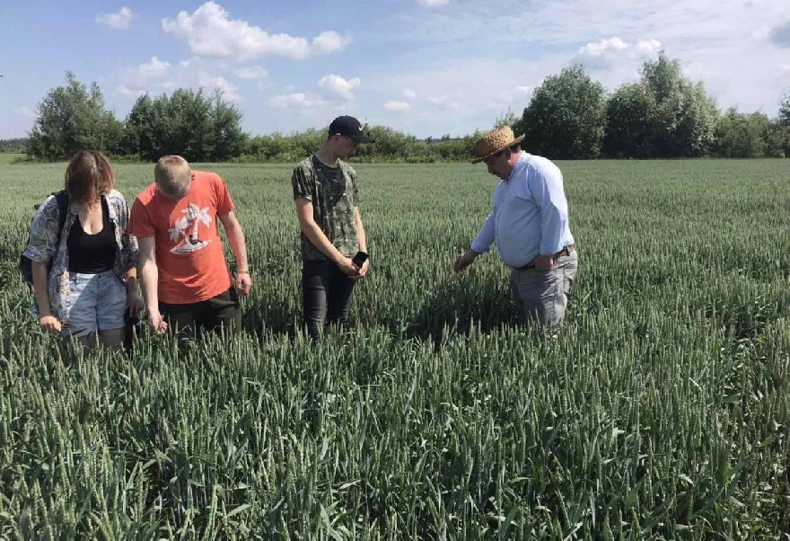 Национален студентски конкурс Фермерството и младите хора обяви браншова организация