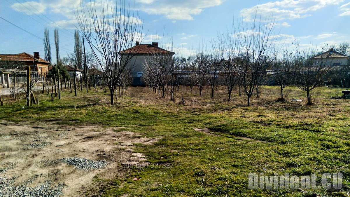 Млада жена влиза в затвора за кражба на пари от къща в Сърнево