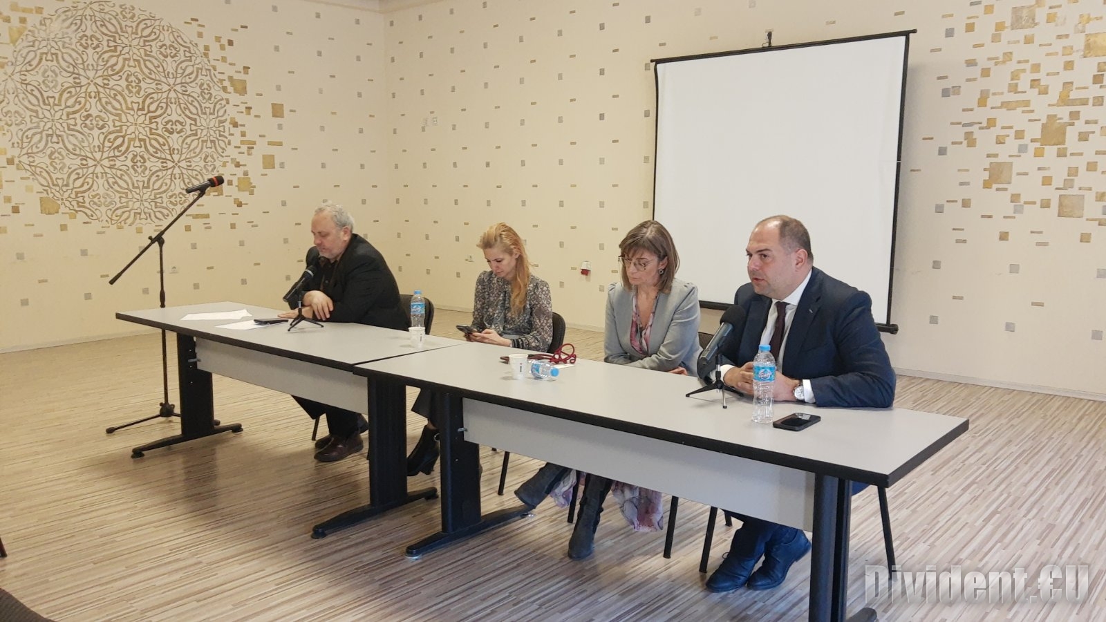 България започва преговорите за промяна на Плана за енергетиката след 30 март