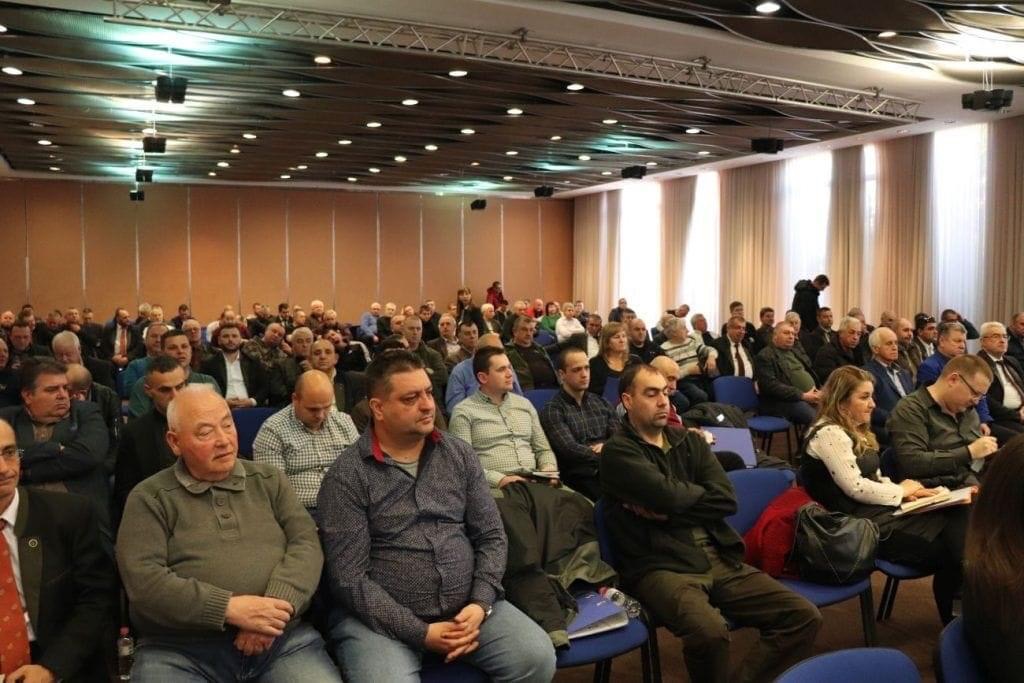 Ловни експерти обсъдиха мерки за борба с бракониерството на годишна среща