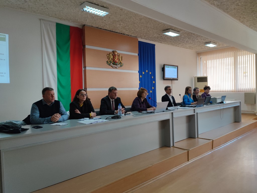 Община Казанлък не предвижда увеличение на данъци и такси през 2023 г.