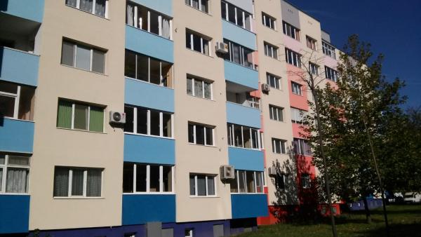 Приемат документи за саниране на жилищни сгради в Казанлък до 10 май