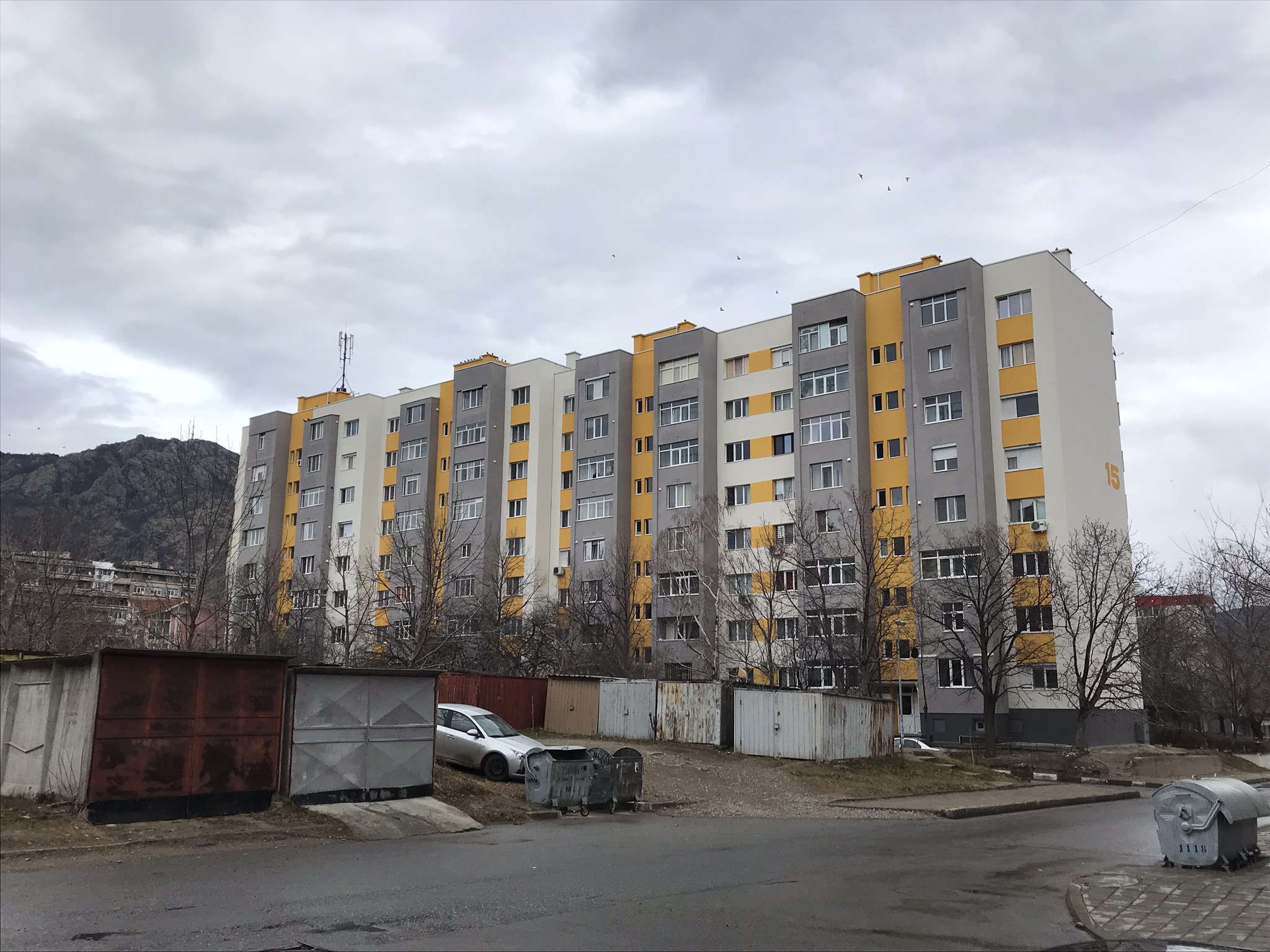 Сключиха първите 5 договора за саниране на жилищни сгради в Сливен
