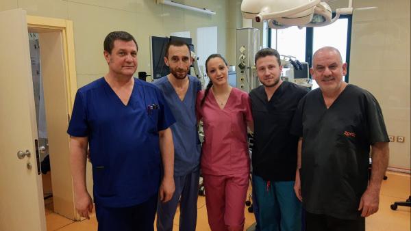 Гинеколози от Болница  Тракия  отстраниха 7,5-килограмова миома