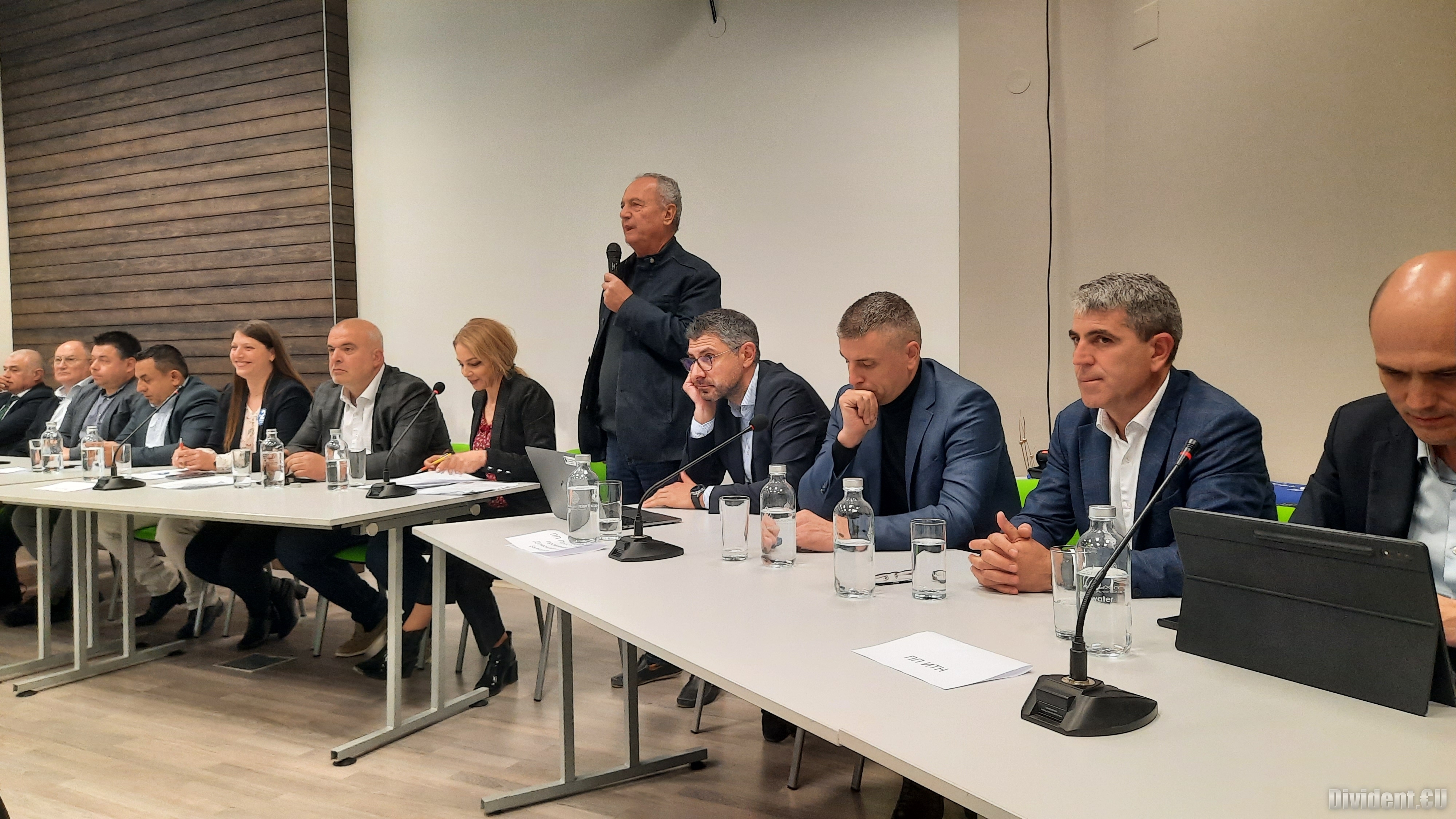Бизнесът на Стара Загора: Ако политиците не съставят правителство, излизаме на протест