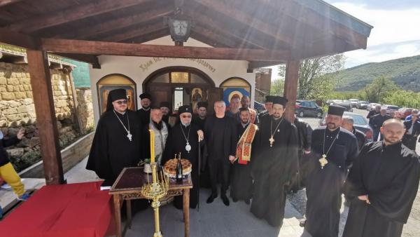 Осветиха параклиса Св. Рождество Богородично в гурковското село Димовци