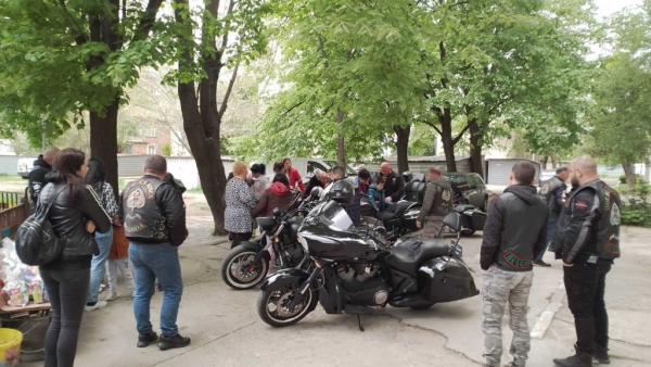 Община Казанлък благодари на  мотоклуб Черните рози за направено дарение
