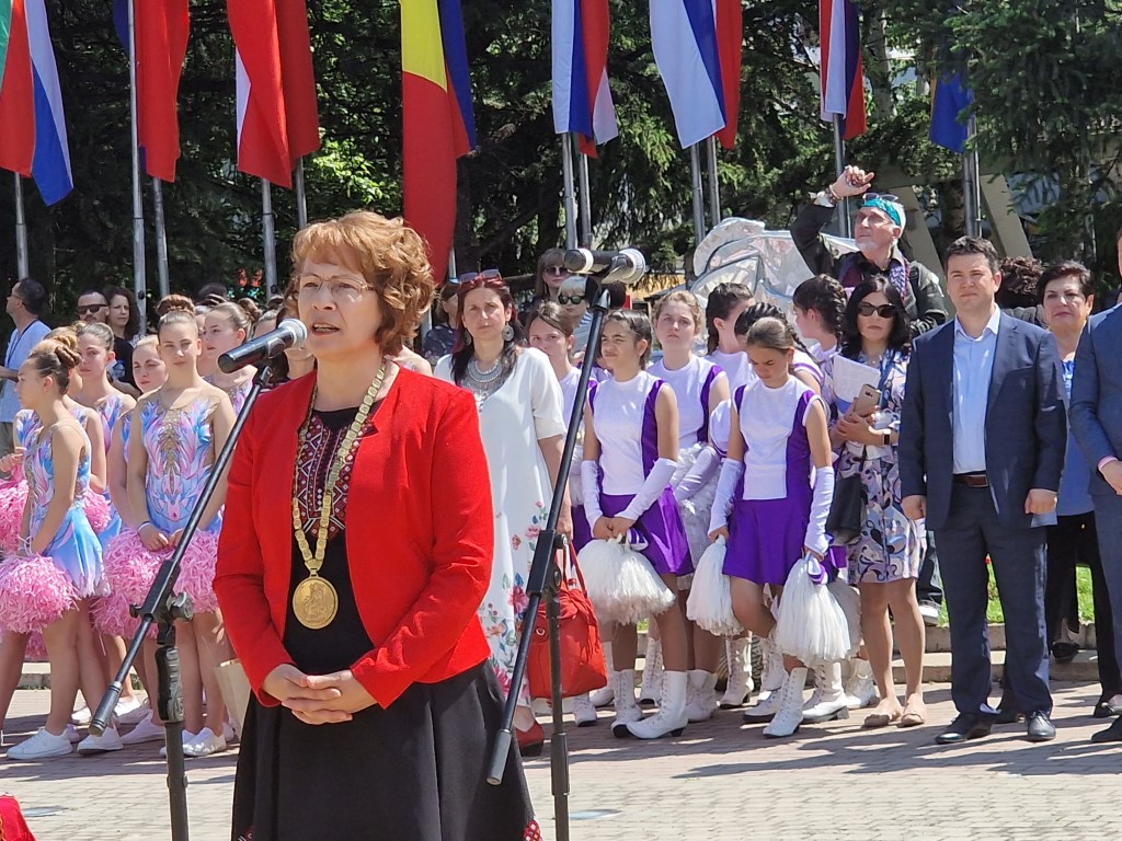 Казанлък празнува своя ден с богата програма