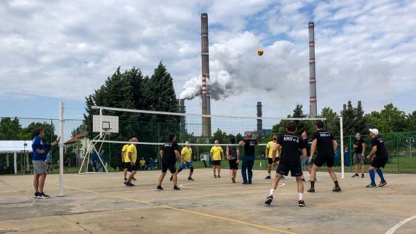 Над 300 енергетици се включиха в спортния празник на   ТЕЦ Марица изток 2  ЕАД
