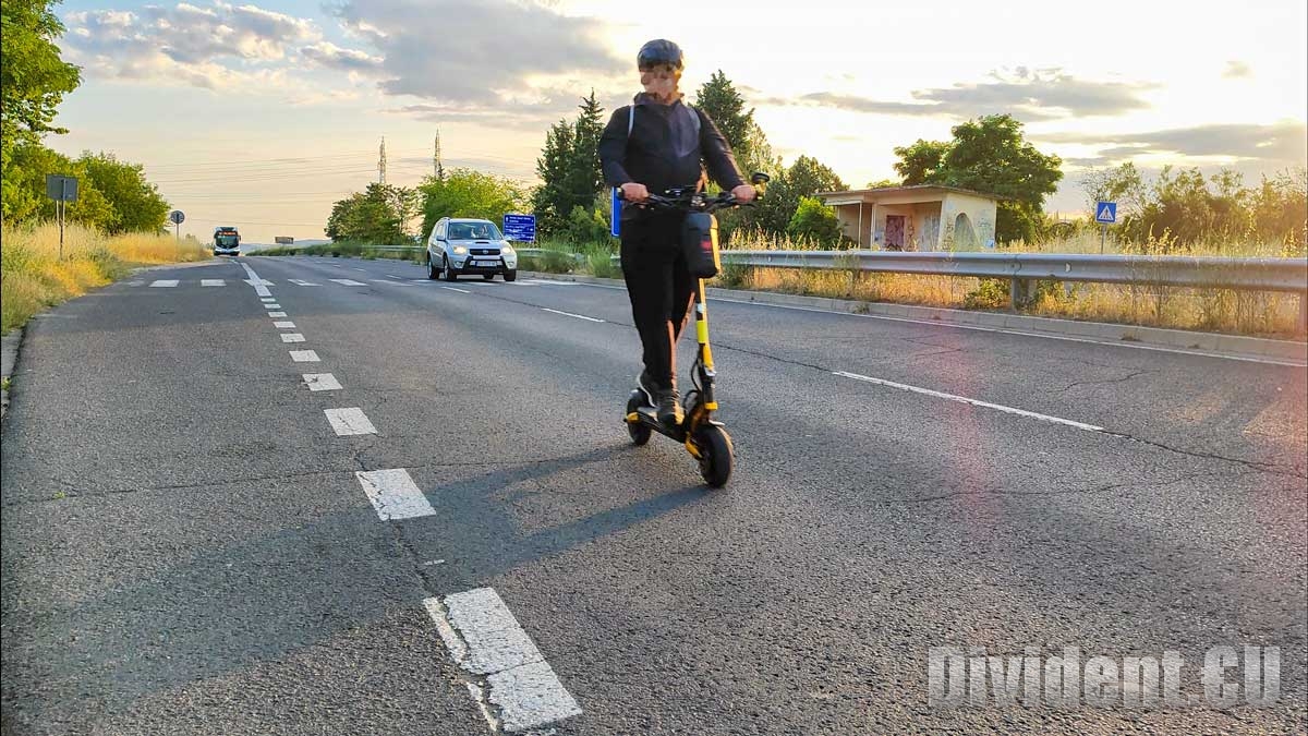 Въвеждат глоби и ограничения за тротинетките в община Стара Загора