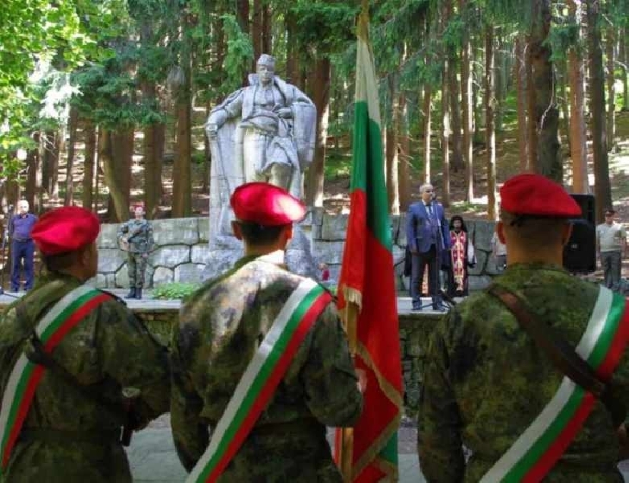 В Казанлък отбелязват 155 години от гибелта на Хаджи Димитър и неговата чета