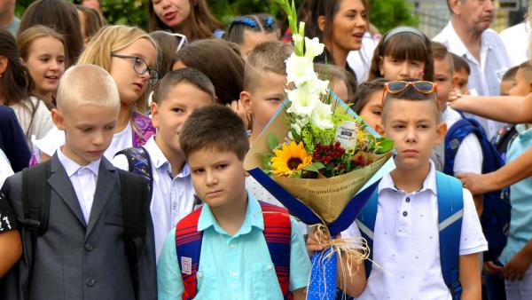 С  празнично настроение посрещнаха първия учебен ден  в община Нова Загора