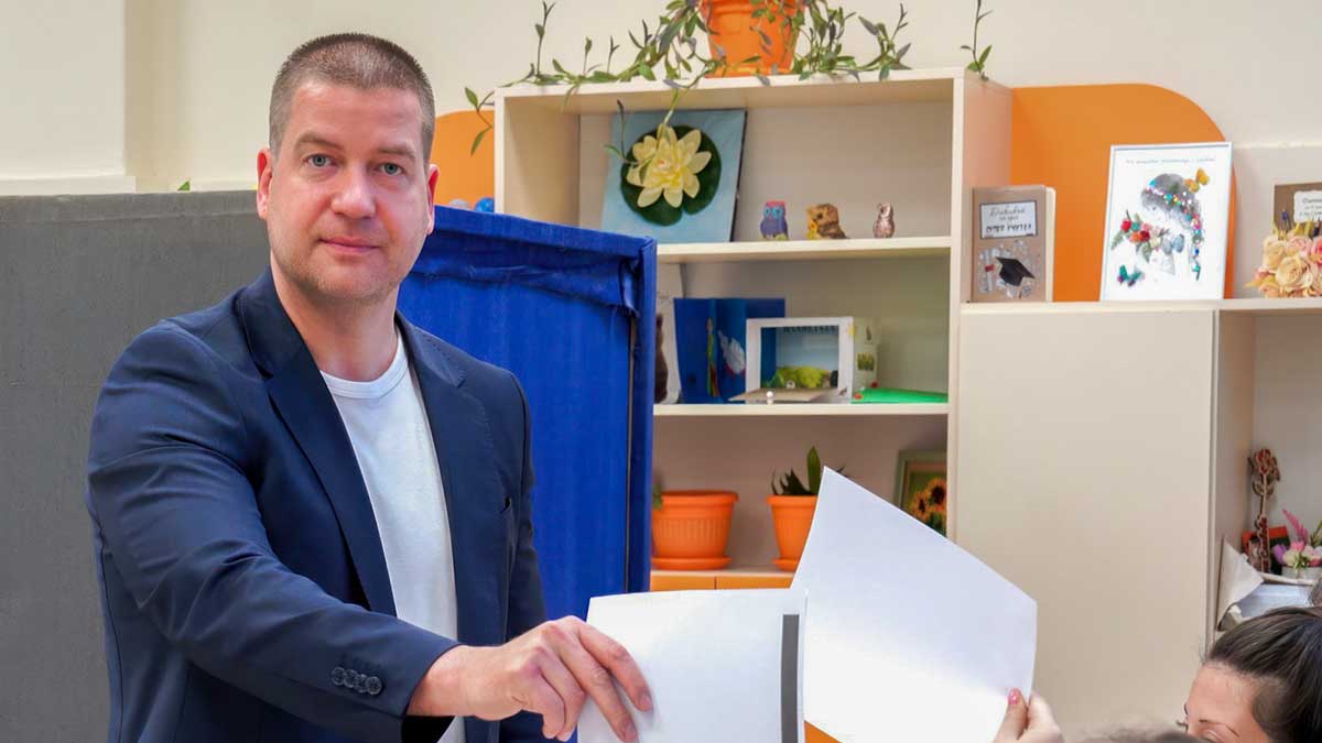 Живко Тодоров печели Стара Загора на първи тур с 51,2, според Алфа Рисърч