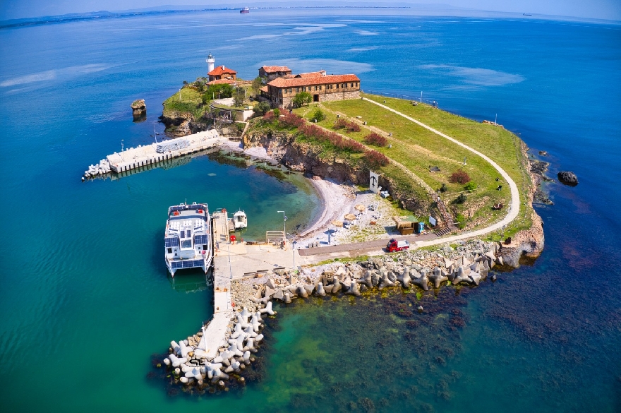 Остров Света Анастасия вече е достъпен и за хора с двигателни и зрителни увреждания
