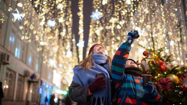 На празничния 8 декември грейват коледните светлини в Казанлък