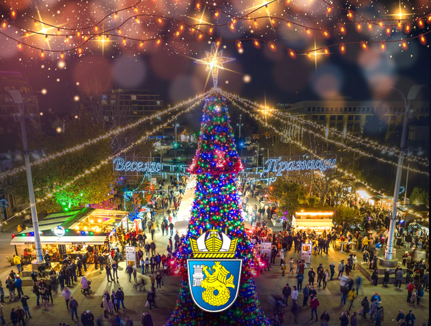 Коледните светлини в Бургас грейват на празника на морския град - Никулден