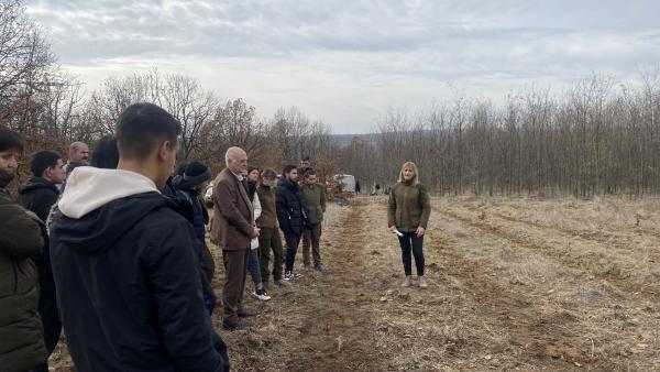 Демонстрационно залесяване по ОПОС се проведе на територията на ДГС-Карнобат