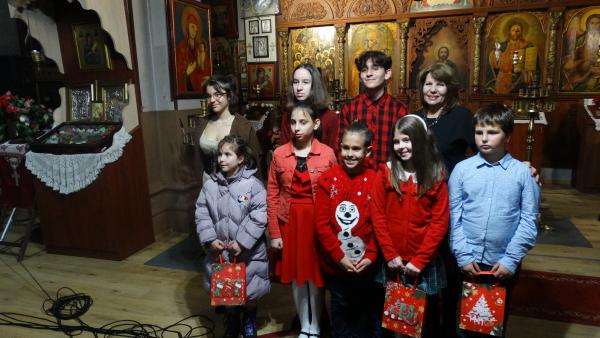 Инър Уийл клуб - Нова Загора зарадва новозагорци с благотворителен Рождественски концерт