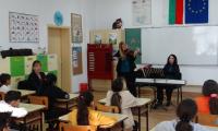 Изявени музиканти проведоха образователни уроци в новозагорски училища