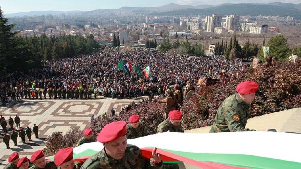 С молебен за България ще започне празничния 3 -ти март в Стара Загора